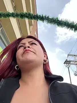 lia moon77 online show from 12/12/24, 07:37