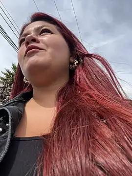 lia moon77 online show from 12/13/24, 06:49