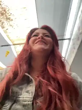 lia moon77 online show from 12/19/24, 10:32