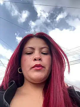 lia moon77 online show from 02/05/25, 07:31