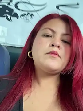 lia moon77 online show from 02/25/25, 08:41