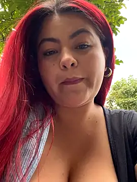 lia moon77 online show from 10/10/25, 07:35