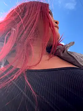 lia moon77 online show from 10/14/25, 08:20