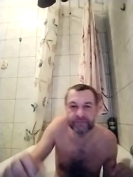 Snapshot of Andrzej-M chatting on 02/05/26, 10:03 Andrzej-M online show from 02/05/26, 10:03