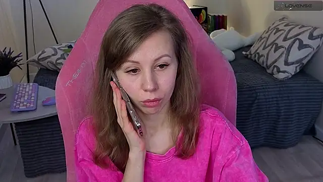 Snapshot of Lill_Mary chatting on 03/03/25, 03:41 Lill Mary online show from 03/03/25, 03:41