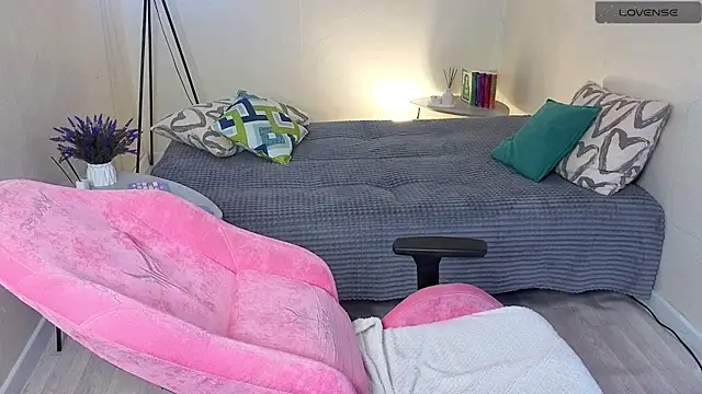 Snapshot of Lill_Mary chatting on 03/23/25, 03:10 Lill Mary online show from 03/23/25, 03:10