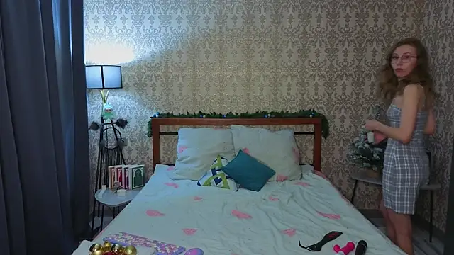 Snapshot of Lill_Mary chatting on 12/16/25, 03:00 Lill Mary online show from 12/16/25, 03:00