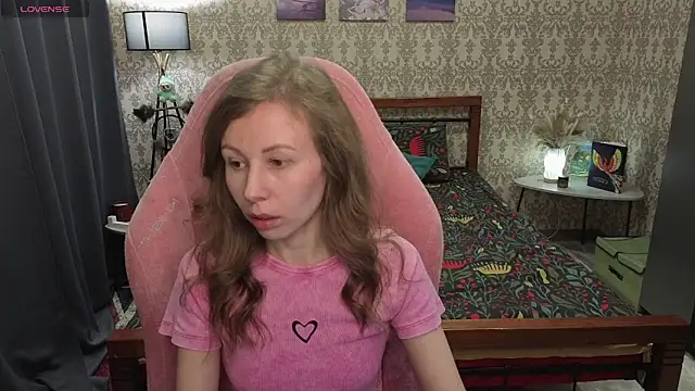 Snapshot of Lill_Mary chatting on 02/02/26, 02:32 Lill Mary online show from 02/02/26, 02:32