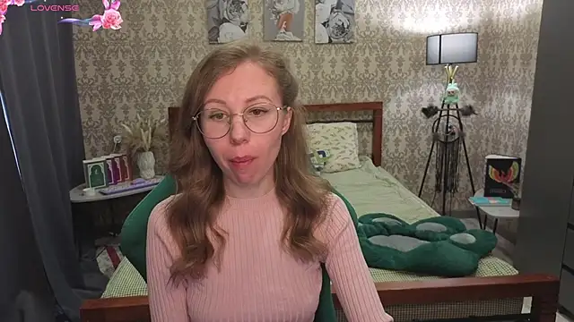 Snapshot of Lill_Mary chatting on 03/04/26, 03:34 Lill Mary online show from 03/04/26, 03:34