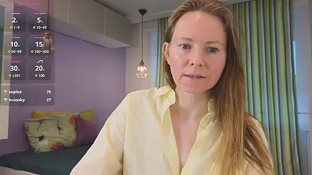 Snapshot of JanePearl chatting on 12/11/24, 11:41 JanePearl online show from 12/11/24, 11:41