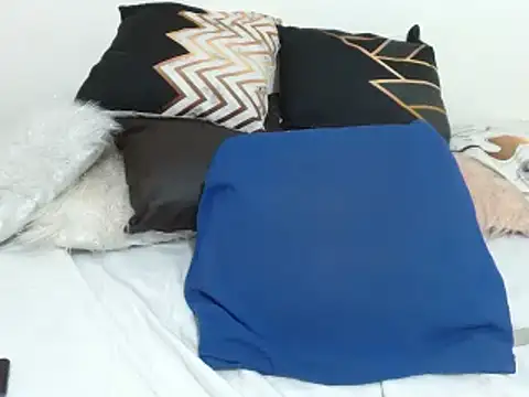 sammanta hott online show from 03/21/25, 08:18