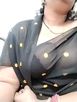 Nyra-23 online show from 12/31/24, 07:53