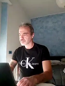 Snapshot of Marcolino183 chatting on 01/14/25, 03:04 Marcolino183 online show from 01/14/25, 03:04