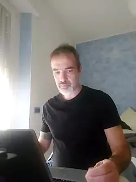 Snapshot of Marcolino183 chatting on 03/14/25, 09:14 Marcolino183 online show from 03/14/25, 09:14