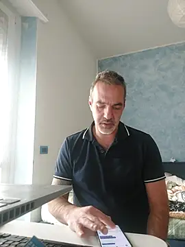 Snapshot of Marcolino183 chatting on 11/18/25, 08:41 Marcolino183 online show from 11/18/25, 08:41