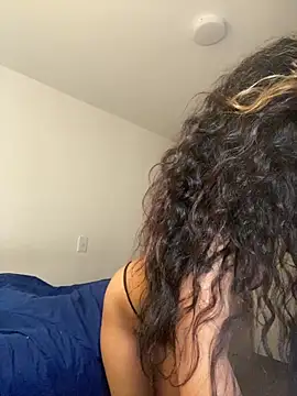 baby lizy online show from 10/30/25, 09:48