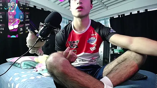 dylan fun18 online show from 12/18/25, 10:38