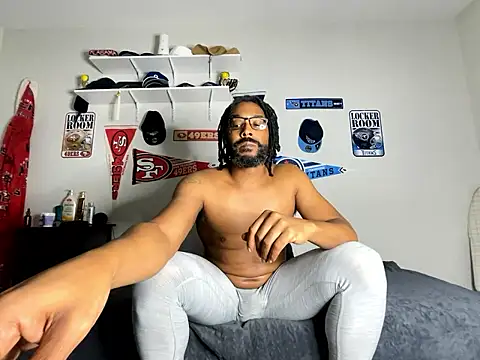 Snapshot of bigdinca chatting on 01/11/26, 06:07 bigdinca online show from 01/11/26, 06:07