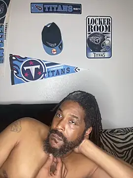 Snapshot of bigdinca chatting on 03/01/26, 08:27 bigdinca online show from 03/01/26, 08:27