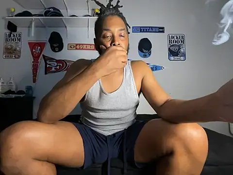 Snapshot of bigdinca chatting on 03/19/26, 05:33 bigdinca online show from 03/19/26, 05:33