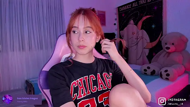 Snapshot of alice_guerin_ chatting on 10/03/25, 02:30 alice guerin online show from 10/03/25, 02:30