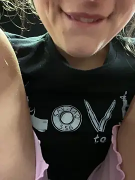 Snapshot of psilybaby chatting on 01/05/25, 12:31 psilybaby online show from 01/05/25, 12:31