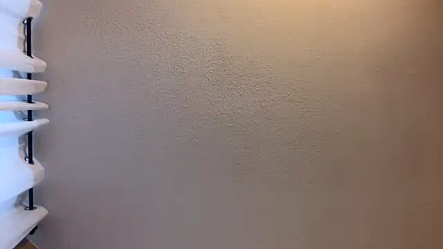 WhiteWomen online show from 10/30/25, 10:54