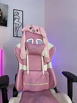 Snapshot of ashlyrey-1 chatting on 02/28/26, 07:04 ashlyrey-1 online show from 02/28/26, 07:04