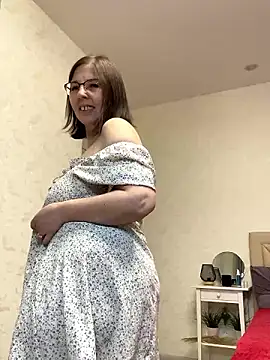 Snapshot of B_Bonya_m chatting on 12/02/24, 11:34 B Bonya m online show from 12/02/24, 11:34