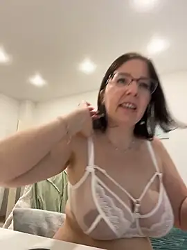 B Bonya m online show from 12/04/25, 04:22