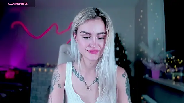  Ravenaa online show from 12/20/24, 01:43