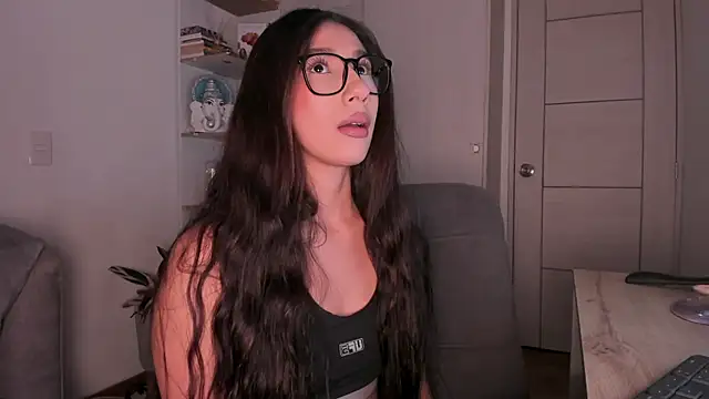 danna davis18 online show from 06/06/26, 07:40