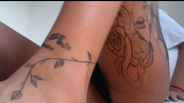 MARYADSUARD online show from 01/16/25, 10:34