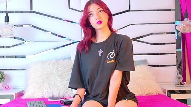 Snapshot of ElizabetthKitty chatting on 12/11/24, 07:14 ElizabetthKitty online show from 12/11/24, 07:14