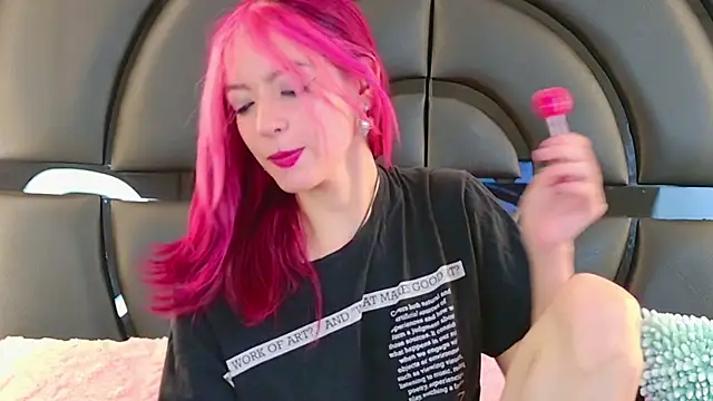 Snapshot of ElizabetthKitty chatting on 01/27/25, 07:13 ElizabetthKitty online show from 01/27/25, 07:13