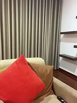 Snapshot of Alice_Biel chatting on 02/18/25, 12:59 Alice Biel online show from 02/18/25, 12:59