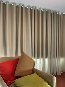 Alice Biel online show from 06/24/26, 07:35