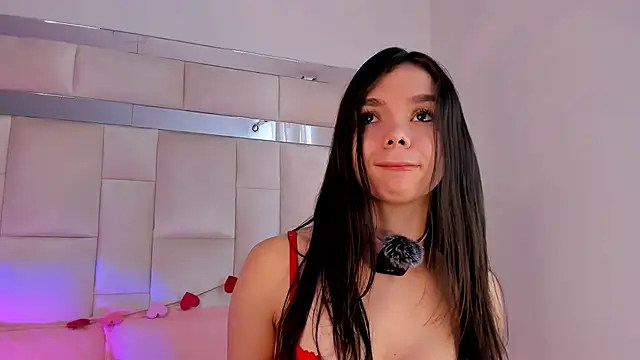 Snapshot of isabella_gomez11 chatting on 02/15/26, 02:58 isabella gomez11 online show from 02/15/26, 02:58