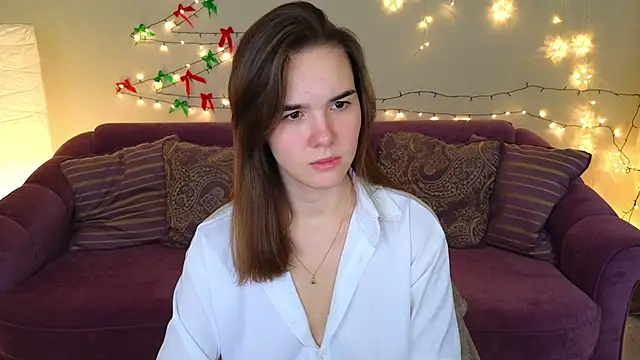 Snapshot of LindaRobertz chatting on 12/21/24, 02:30 LindaRobertz online show from 12/21/24, 02:30