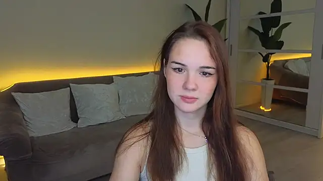 Snapshot of LindaRobertz chatting on 09/13/25, 09:03 LindaRobertz online show from 09/13/25, 09:03