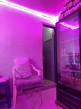 Hot beauty   online show from 02/26/26, 03:27