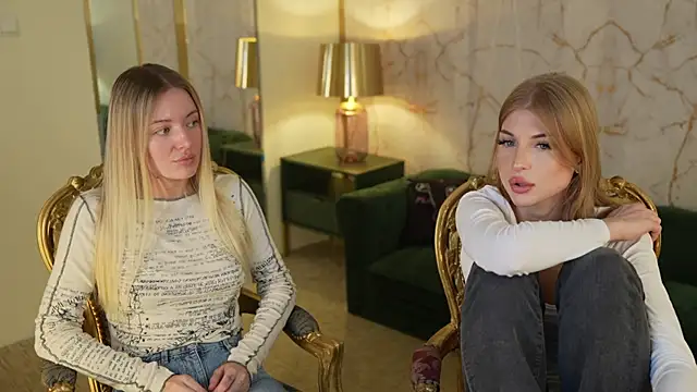 Snapshot of Stacy054 chatting on 10/08/25, 10:57 Stacy054 online show from 10/08/25, 10:57