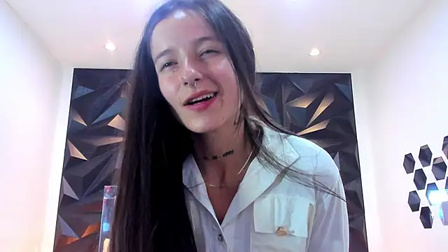 valentinasu1 online show from 10/09/25, 03:10