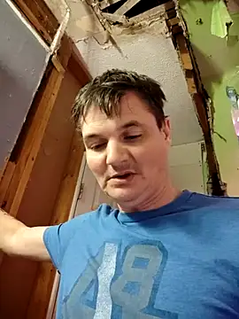 Snapshot of 023Longandjuicy chatting on 01/09/26, 02:03 023Longandjuicy online show from 01/09/26, 02:03