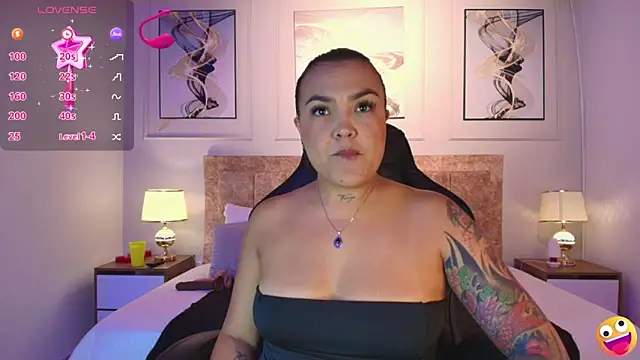 Snapshot of lyn_adamns chatting on 12/16/24, 09:09 lyn adamns online show from 12/16/24, 09:09