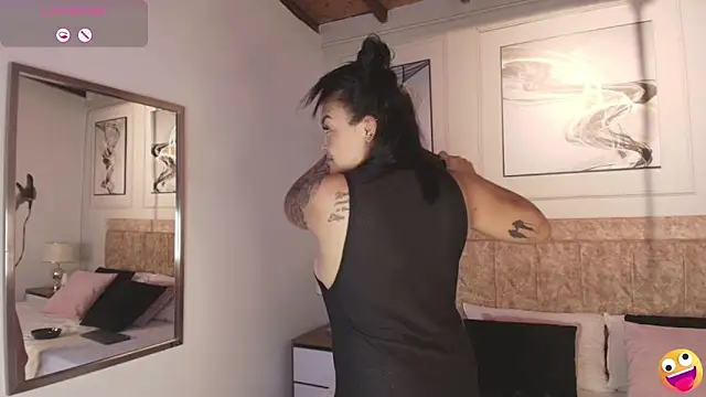 Snapshot of lyn_adamns chatting on 01/31/25, 07:51 lyn adamns online show from 01/31/25, 07:51