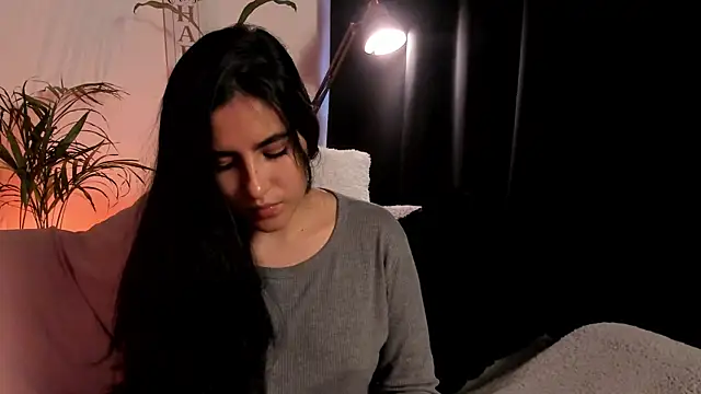 Snapshot of Serenity_Day chatting on 02/18/25, 10:58 Serenity Day online show from 02/18/25, 10:58