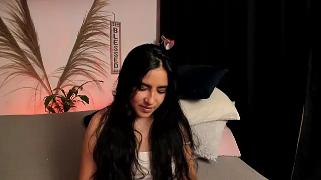 Snapshot of Serenity_Day chatting on 10/01/25, 02:50 Serenity Day online show from 10/01/25, 02:50