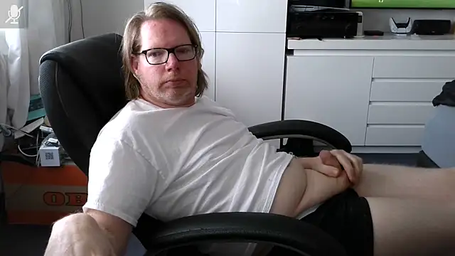 VSteph online show from 04/25/26, 12:19