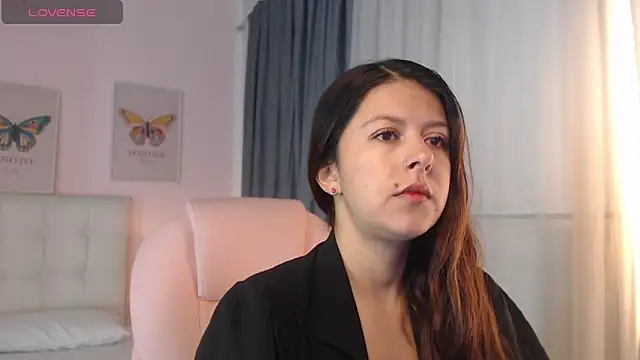 liss black online show from 02/15/25, 12:33